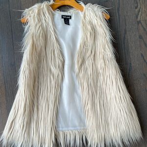 Fur vest